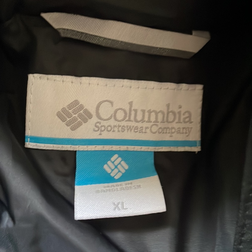 Columbia rain jacket